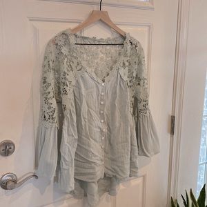 Flower lace shirt